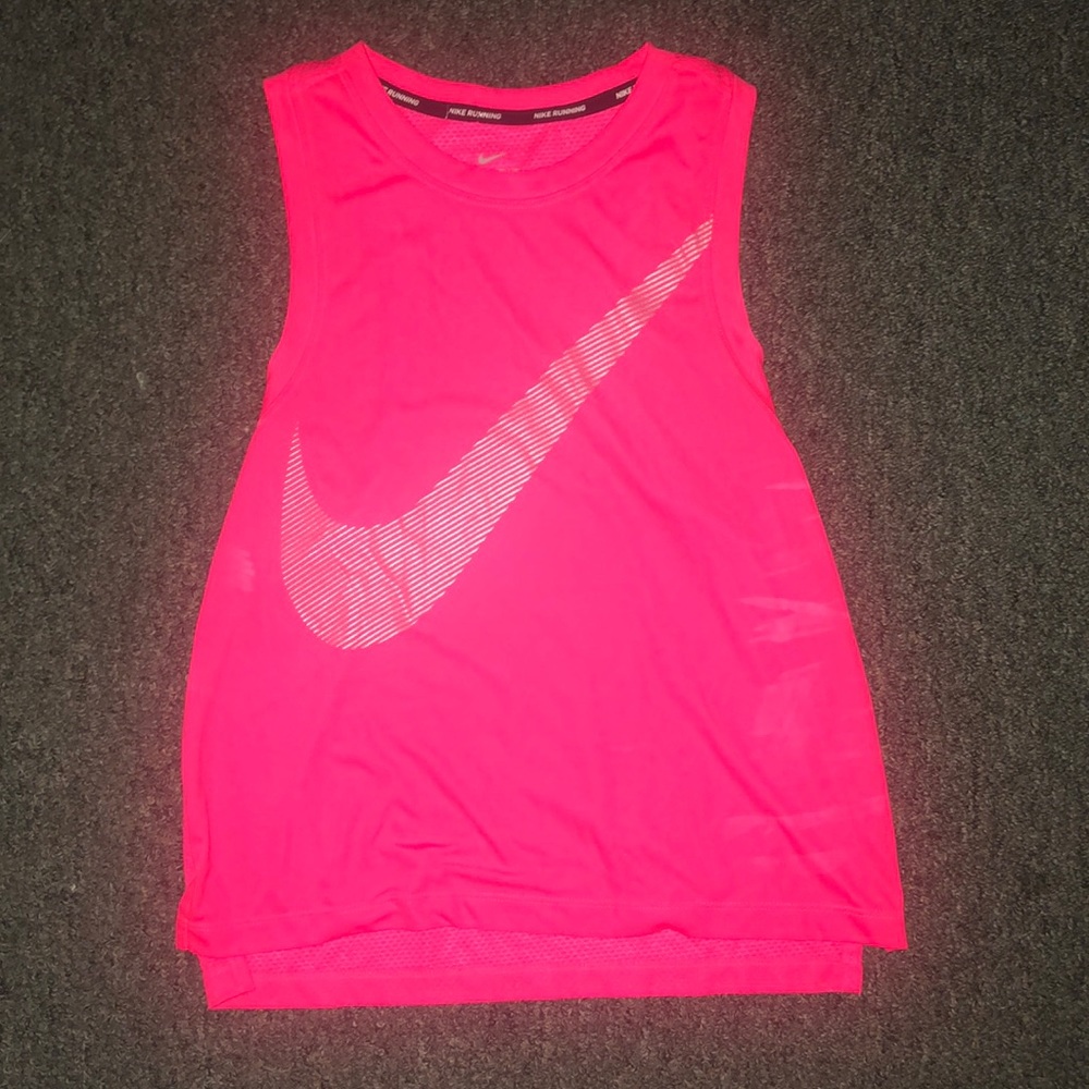 Nike women’s Sports Tank Top